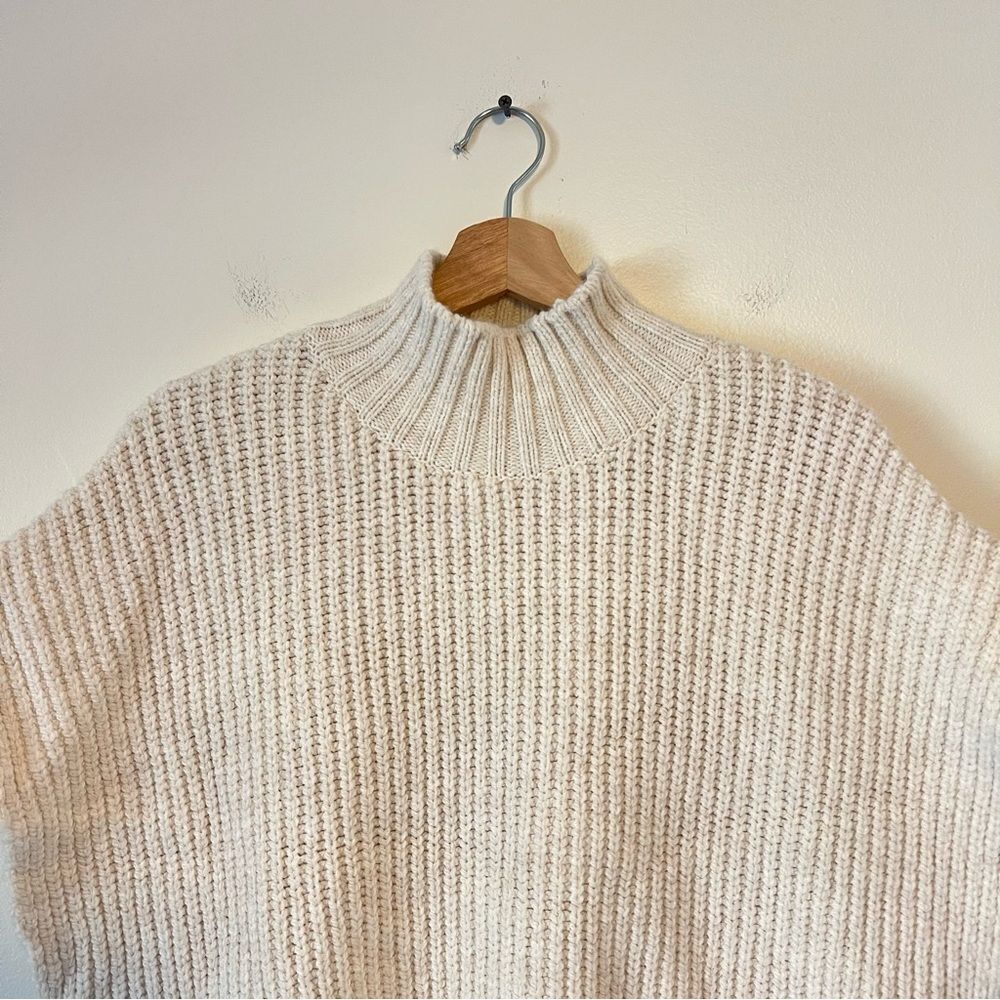Anthropologie Fringed Mock Neck Ivory Sleeveless Sweater Vest Size Large - Picture 4 of 10